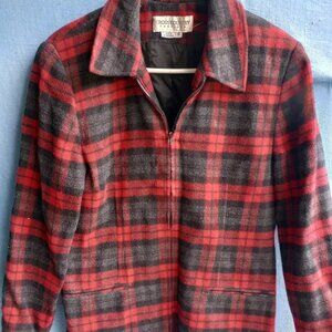 Cross Country Women's Size 8 Red Black Plaid Zip Up Fleece Jacket